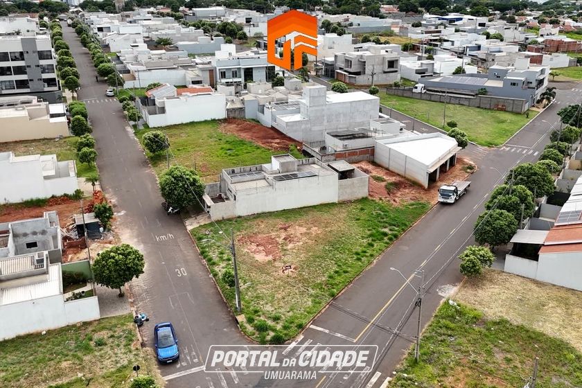 Terreno &agrave; venda - 333m&sup2; - Jardim Colorado