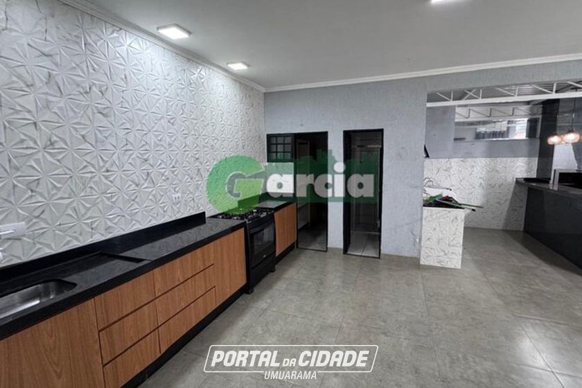 Casa &agrave; venda - 239m&sup2; - Zona I-A