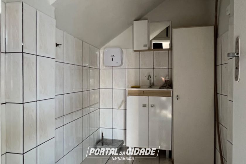 Sal&atilde;o Comercial para alugar - 33m&sup2; - Zona I