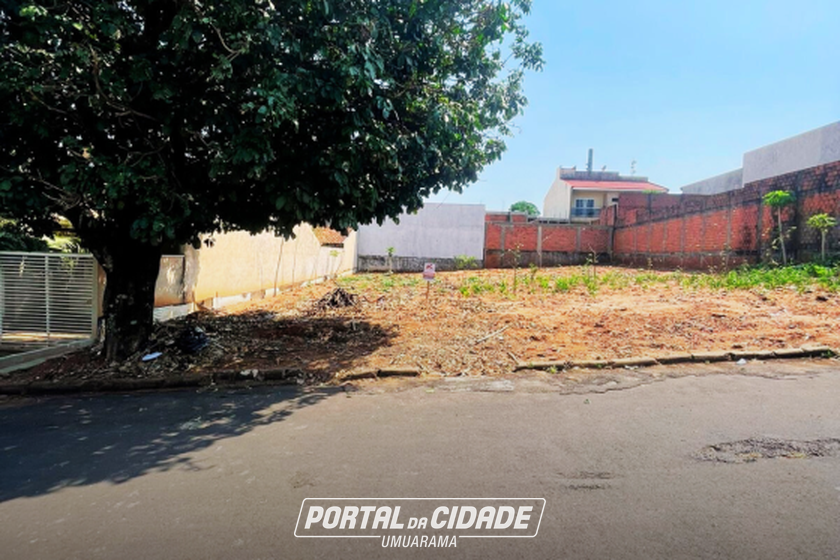 Terreno &agrave; venda - 275m&sup2; - Parque do Lago