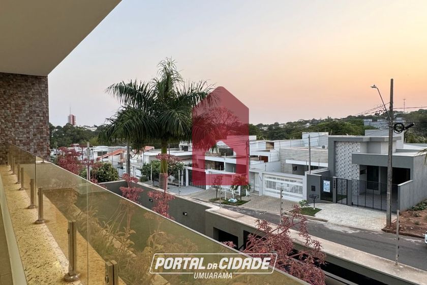 Casa &agrave; venda - 380m&sup2; - Jardim Imigrantes II