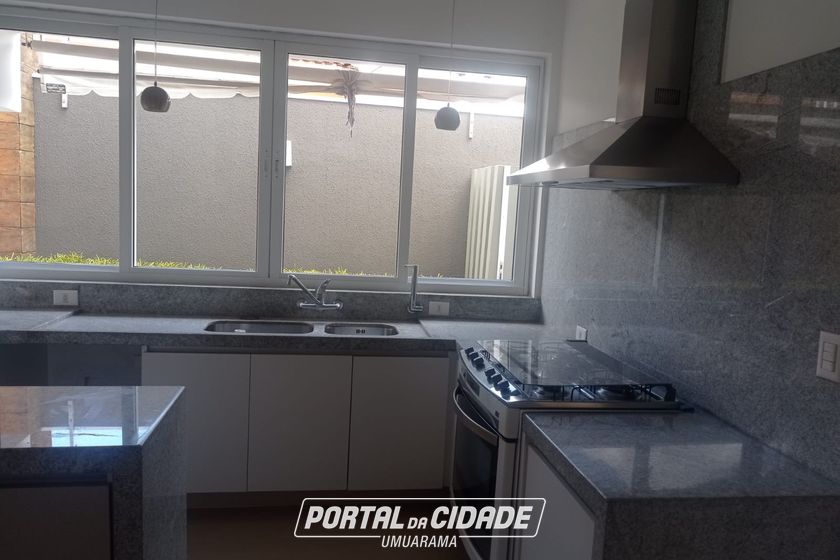 Casa &agrave; venda - 332m&sup2; - Zona V