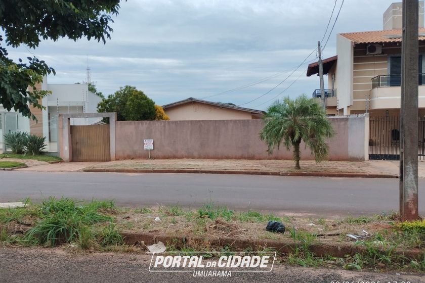 Casa &agrave; venda - 247m&sup2; - Zona VII
