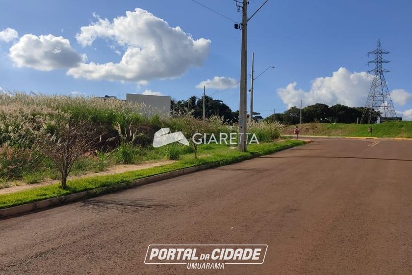 Terreno &agrave; venda - 365m&sup2; - VILA BECKER
