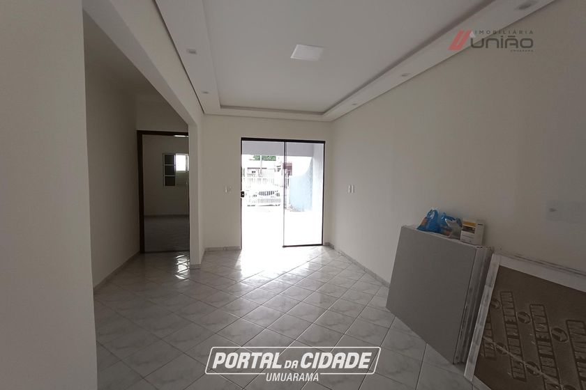 Casa &agrave; venda - 130m&sup2; - Zona VII