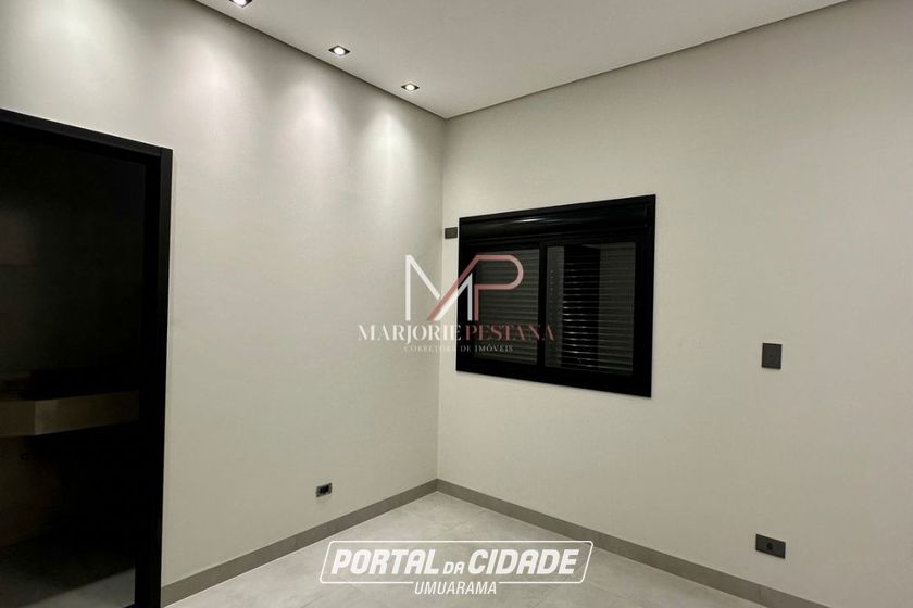 Casa &agrave; venda - 162m&sup2; - Avenida Paran&aacute;