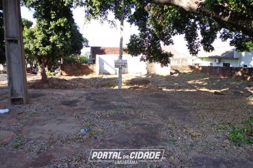 Terreno &agrave; venda - 279m&sup2; - Zona V