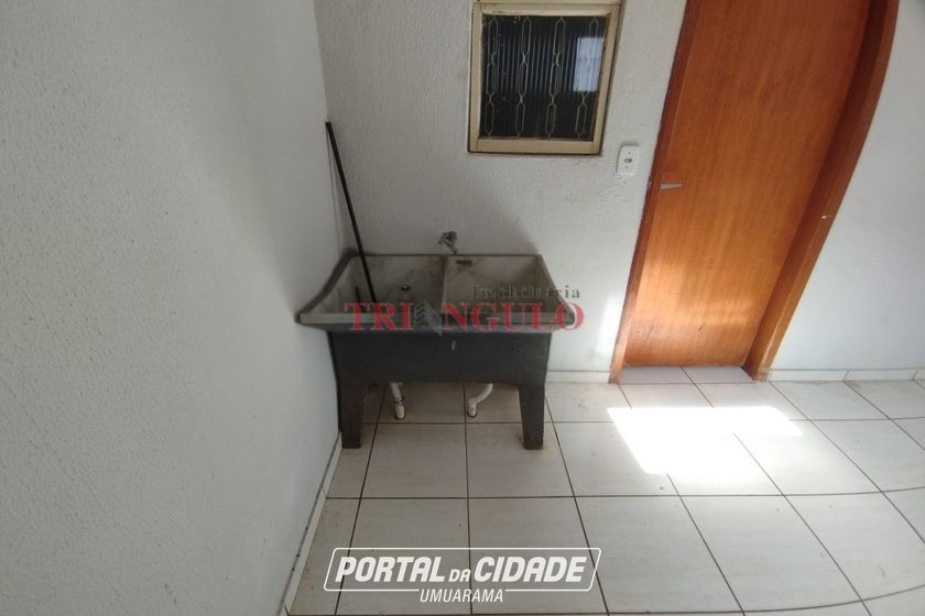 Casa para alugar - 111m&sup2; - JARDIM TROPICAL