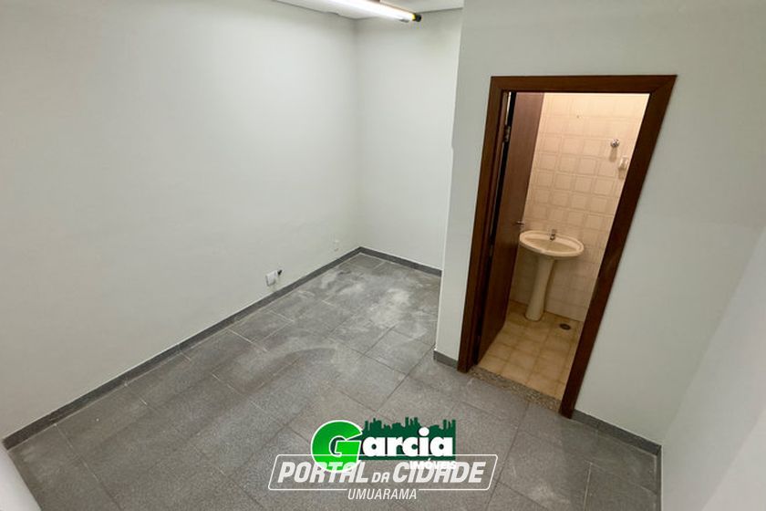 Sala Comercial &agrave; venda - 26m&sup2; - ZONA I