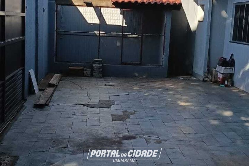 Casa &agrave; venda - 250m&sup2; - Jardim Uni&atilde;o