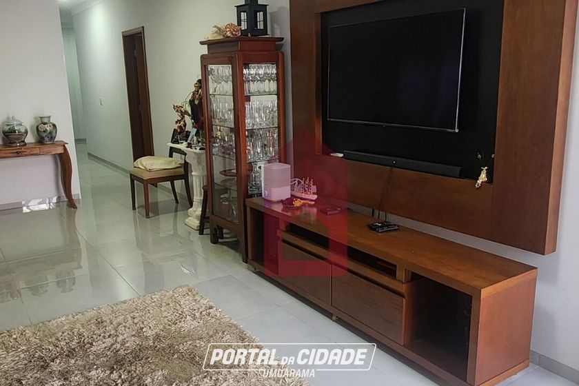 Casa &agrave; venda - 197m&sup2; - Jardim Yoshi