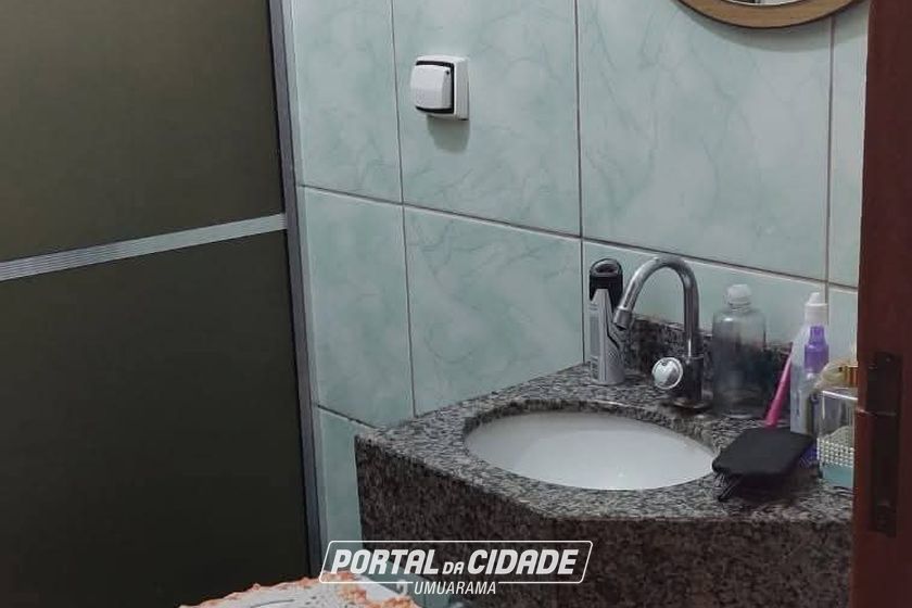 Casa &agrave; venda - 100m&sup2; - Alto da Paran&aacute; 