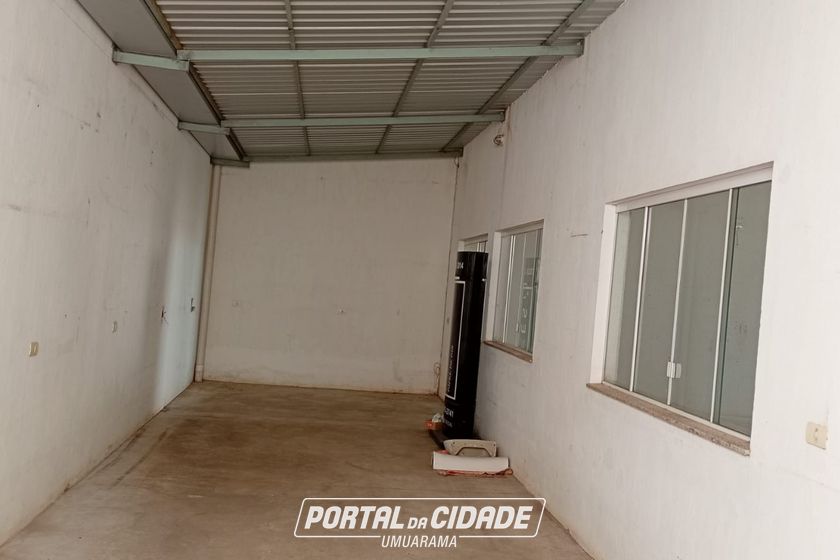 Sal&atilde;o Comercial para alugar - 180m&sup2; - Parque Residencial da G&aacute;vea