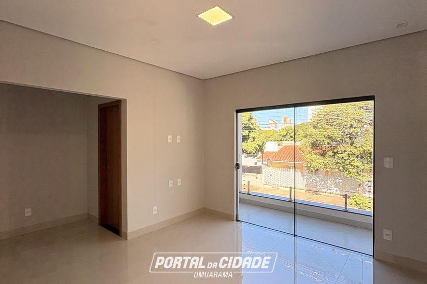 Sobrado &agrave; venda - 136m&sup2; - Zona III