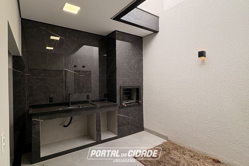 Sobrado &agrave; venda - 136m&sup2; - Zona III