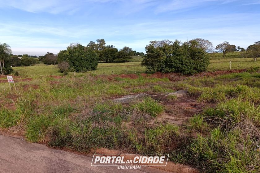 Terreno &agrave; venda - 201m&sup2; - Jardim Pimentlel