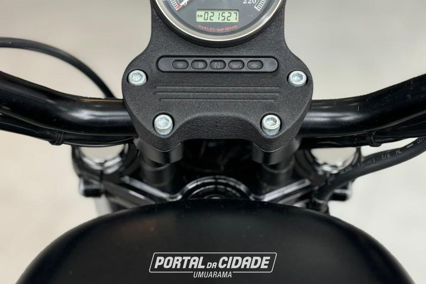 HARLEY-DAVIDSON XL