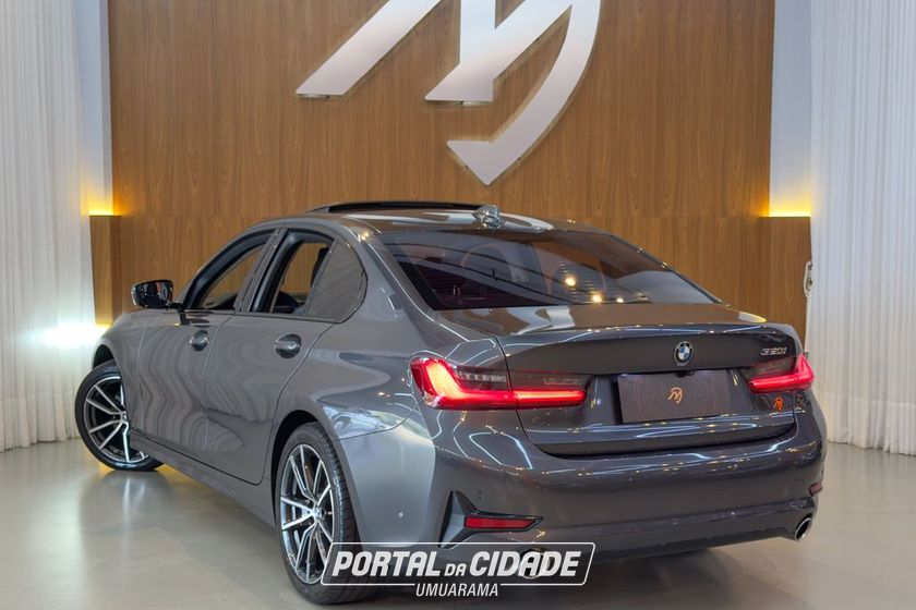 BMW 320iA