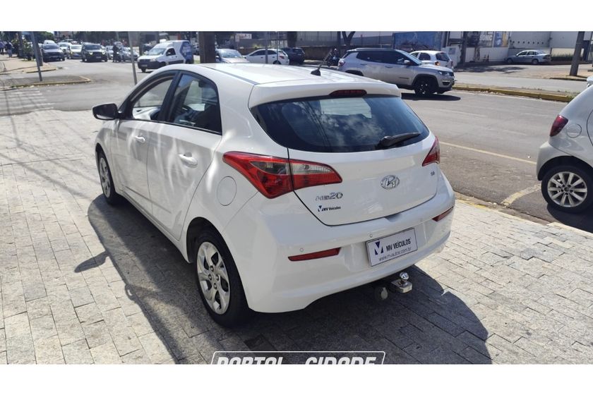 Hyundai HB20
