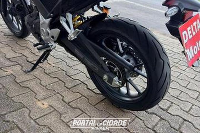 HONDA CB