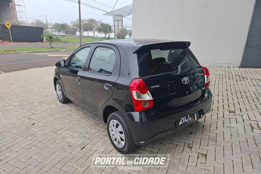 Toyota ETIOS