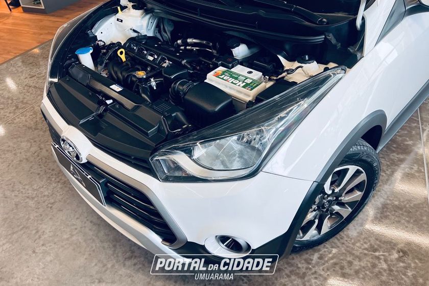 Hyundai HB20X