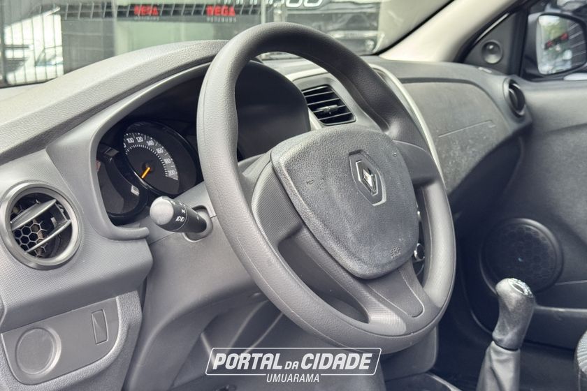 Renault SANDERO