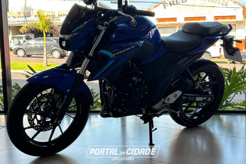 YAMAHA FZ25