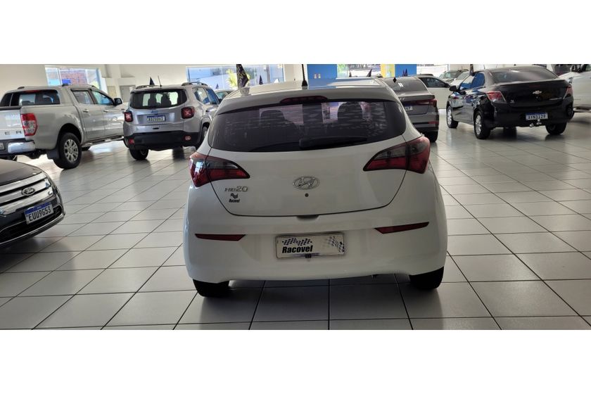 Hyundai HB20