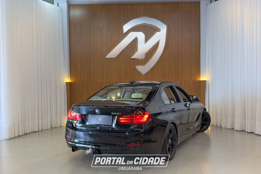BMW 320iA