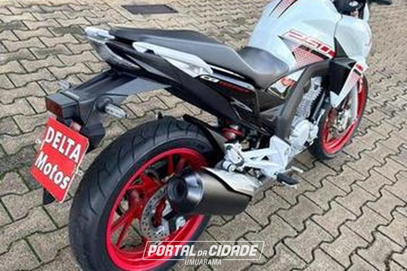 HONDA CB