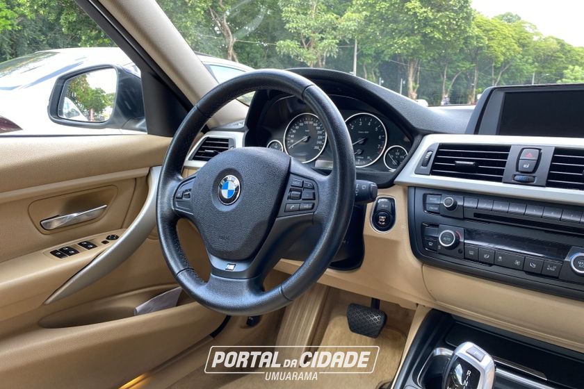 BMW 320iA
