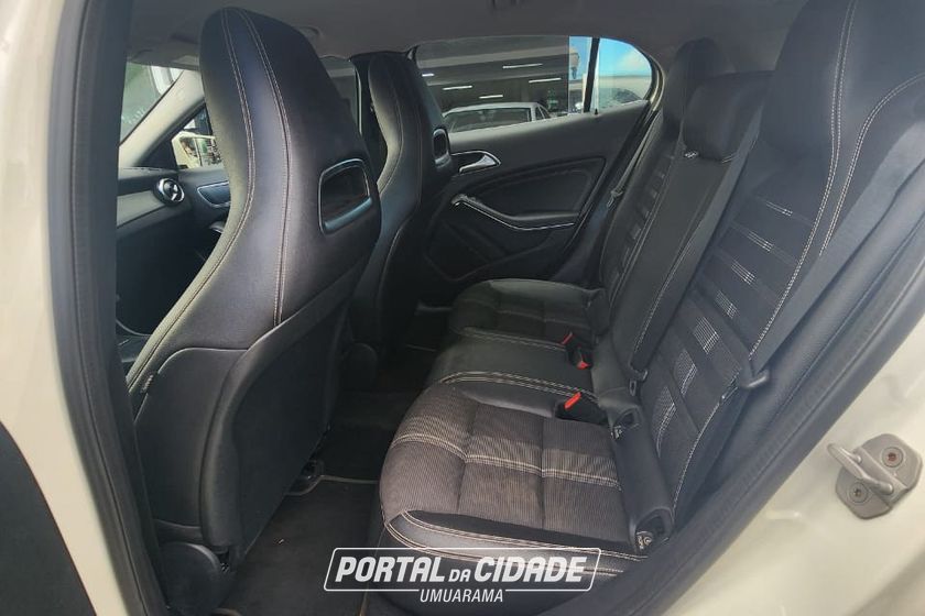 Mercedes-Benz CLA-200