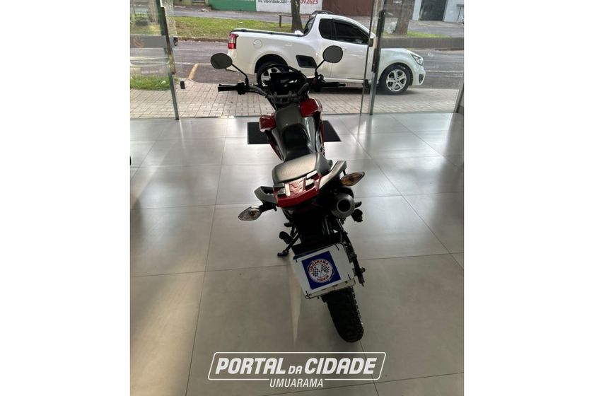 HONDA NXR