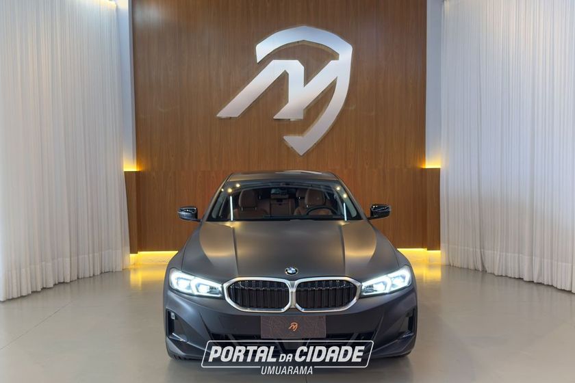 BMW 320iA