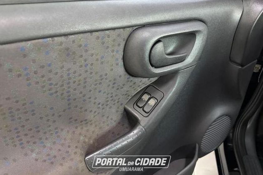 GM - Chevrolet Corsa