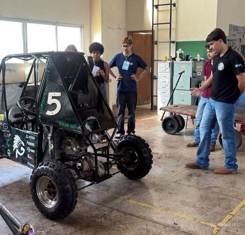 Estudantes de Caarapó apresentam projetos de automação em evento acadêmico da UFGD