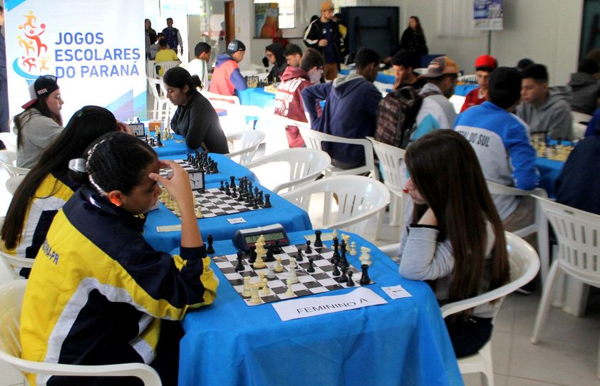 Campeões do I Campeonato Paranaense Escolar de Xadrez são definidos no  último final de semana