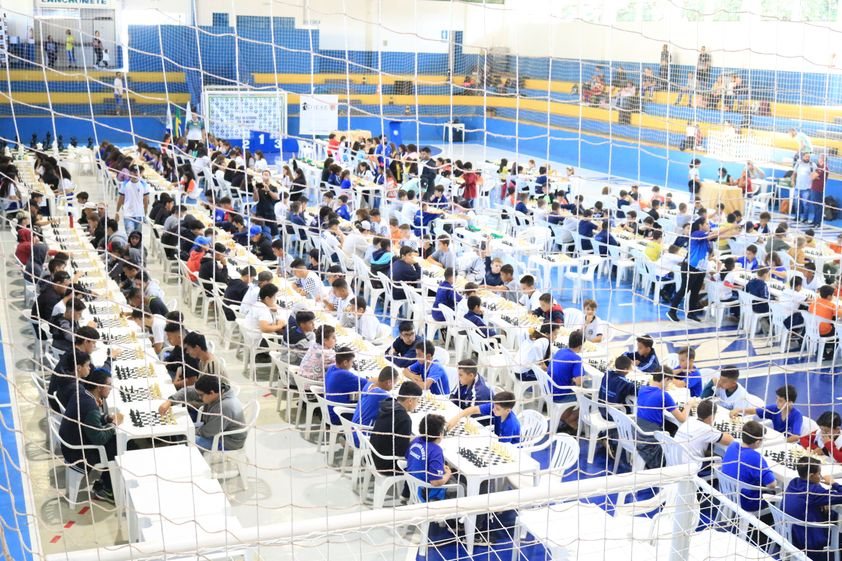 360 atletas de 14 cidades participaram do Circuito de Xadrez em Douradina