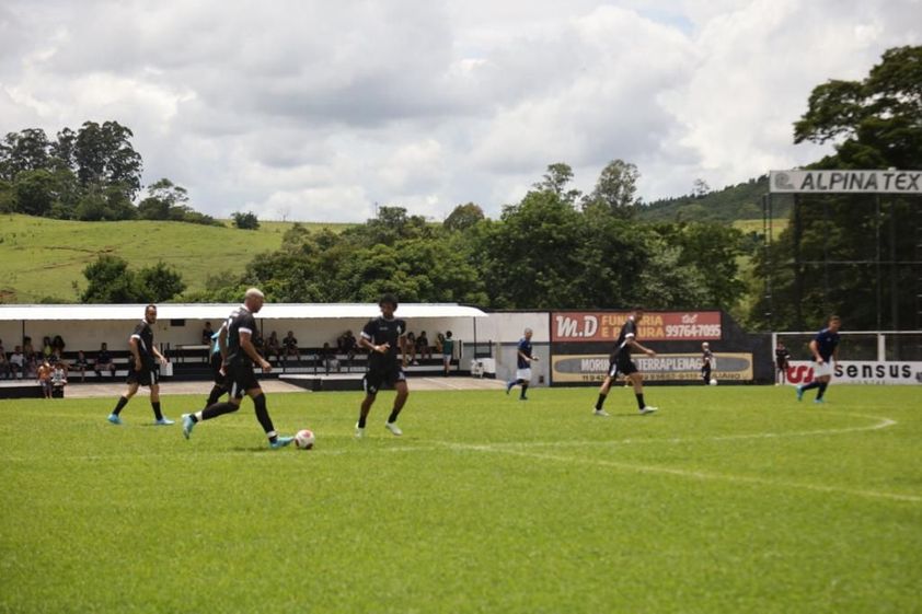 Jogo Beneficente em Morungaba com estrelas do Futebol: Alex Santana e  Gabriel Menino - Circuito de Notícias