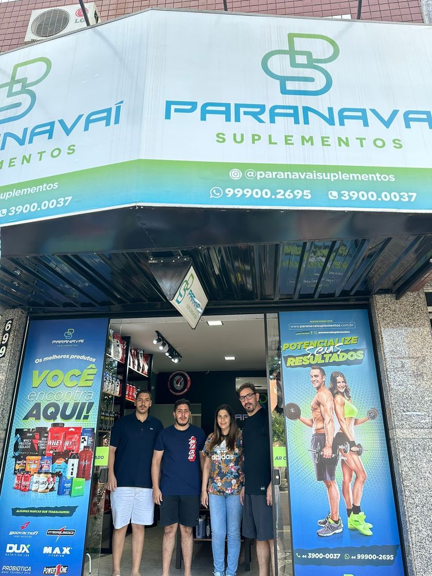 Sob nova direção, loja de suplementos reinaugura em Paranavaí