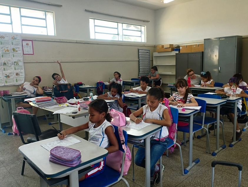 Dia nacional de combate ao bullying e à violência na escola - Colégio Santa  Helena