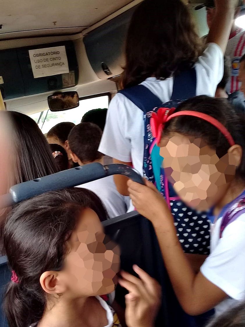 Ministério Público flagra ônibus escolar com 72 crianças em Goioerê