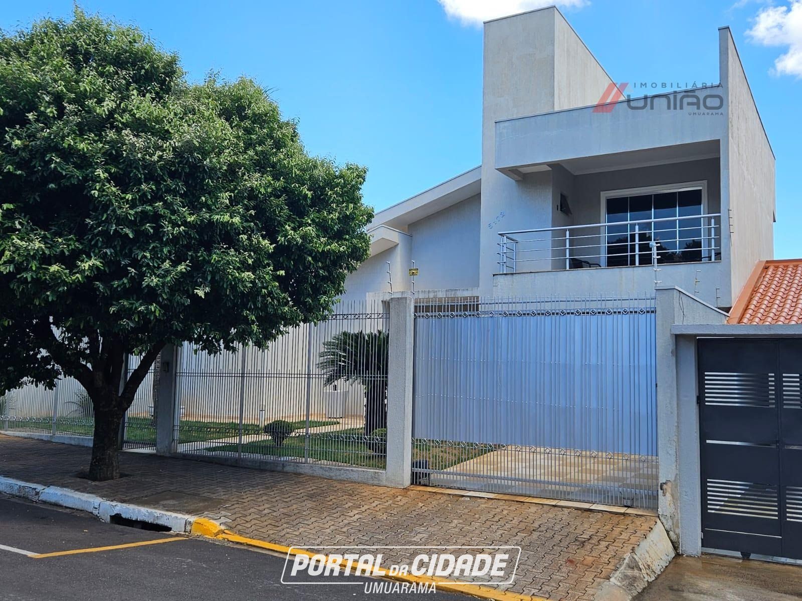 Casa à venda - 292m² - Zona III - Umuarama - PR | Portal da Cidade