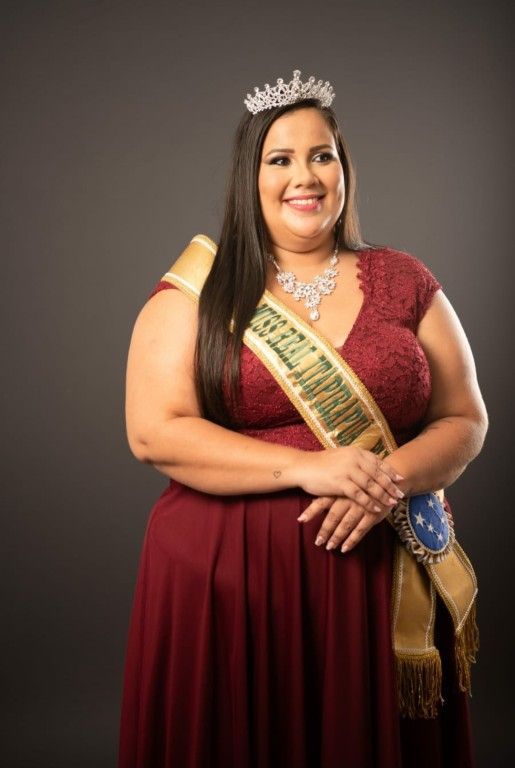 CULTURARTEEN: HANA ZURAH, MISS PARACAMBI PLUS SIZE, RECEBE PR PRODUÇÕES EM  SUA CIDADE