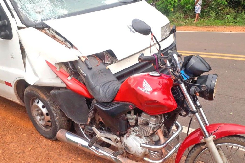 BLOG DO JOÃO OSÓRIO: Motociclista dando grau faz vitima fatal em Coelho  Neto - MA