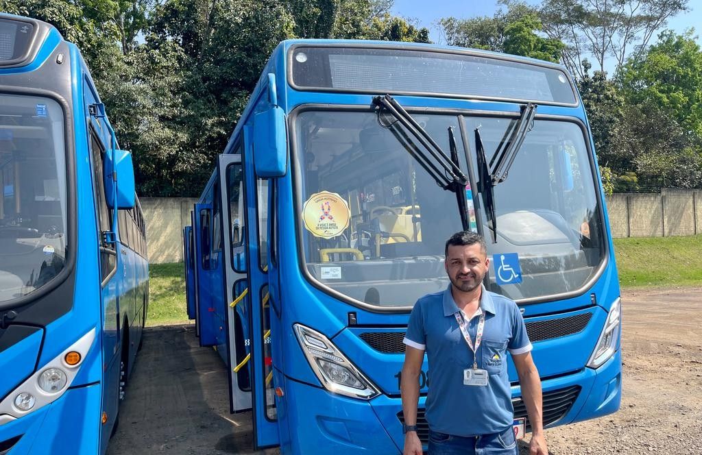 Proibição pela SPTrans de uso do nome CMTC em ônibus restaurado vira motivo  de piada em maior exposição do setor da América Latina