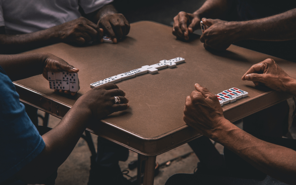 Jogo Tabuleiro Roleta Cassino Divertido Familia