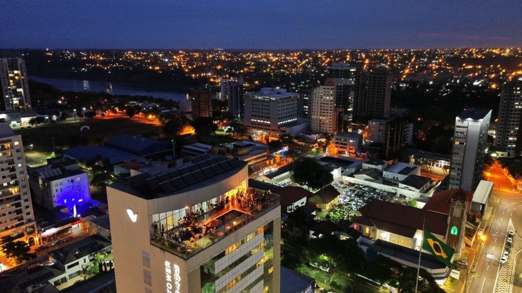 Bar de Gelo comemora 6 anos com presente para iguaçuenses