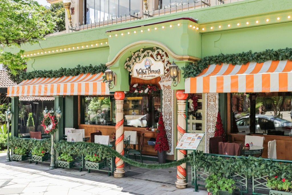 Casa da Velha Bruxa reabre em Gramado com novo espaço e sabor tradicional